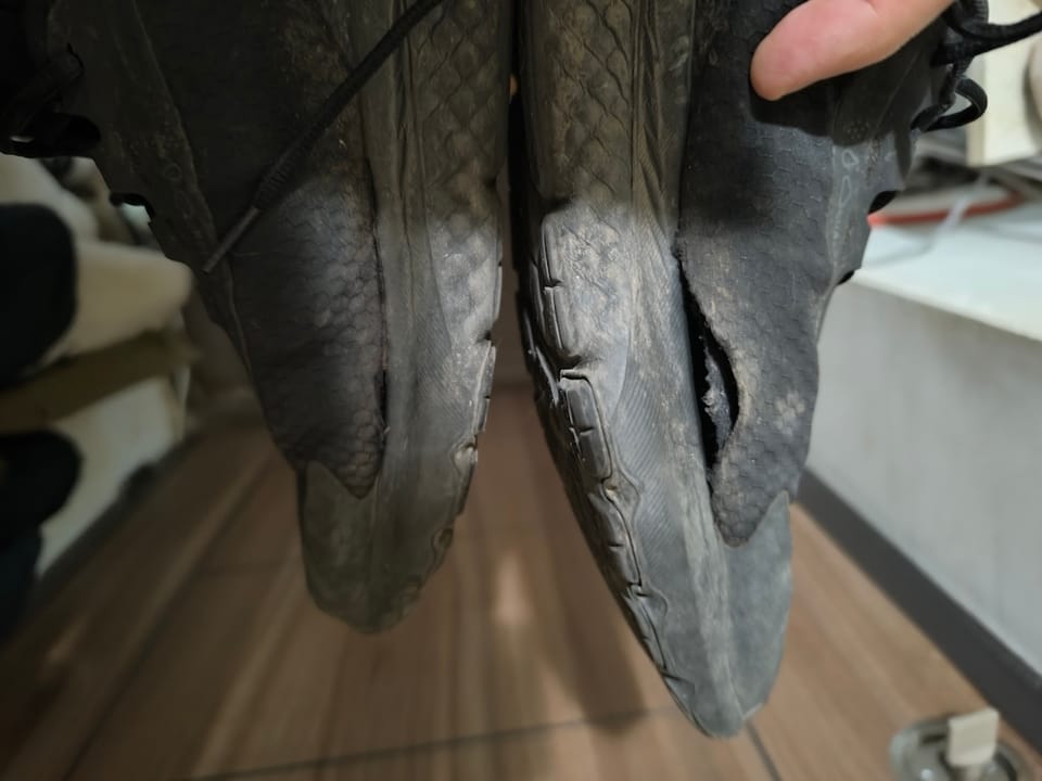 Pantofi scoși la pensie